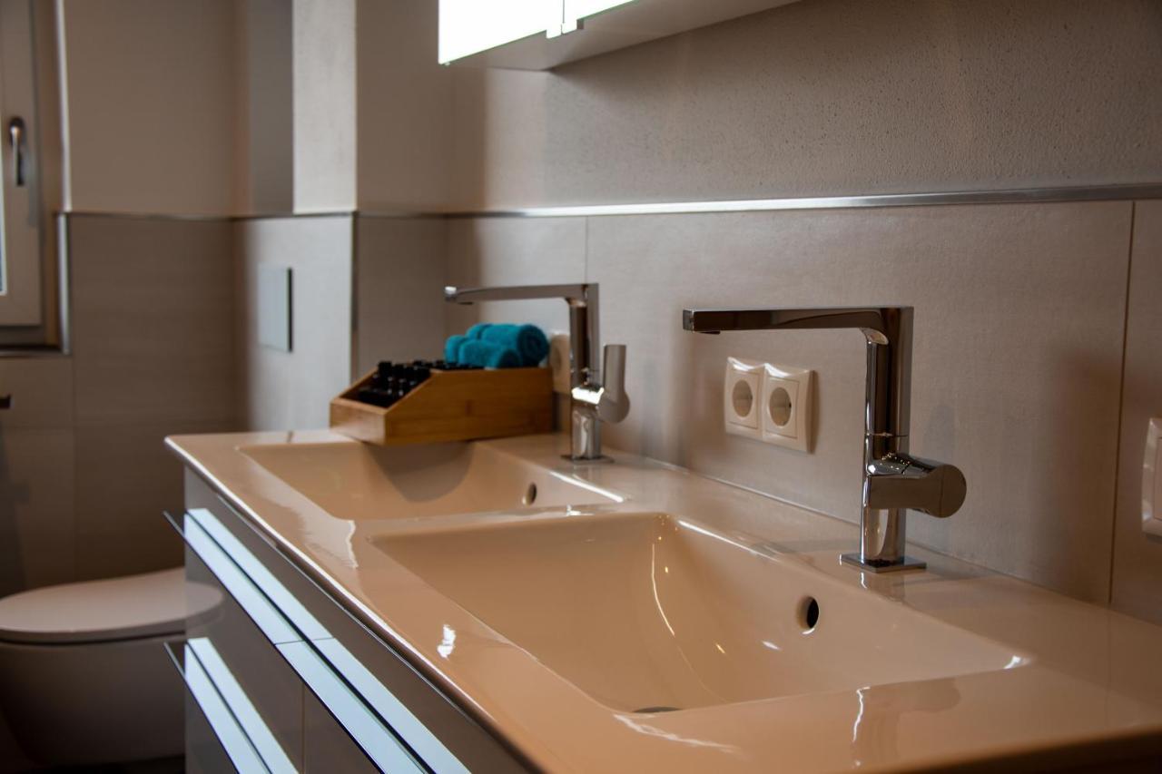 Das Neue Sonnberg Living, Ski In-Ski Out Brixen im Thale Extérieur photo